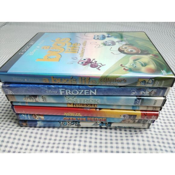 Lot of 7 DreamWorks Kids Animated DVD Shrek Madagascar Kung Fu Panda A Bugs Life - Picture 1 of 14